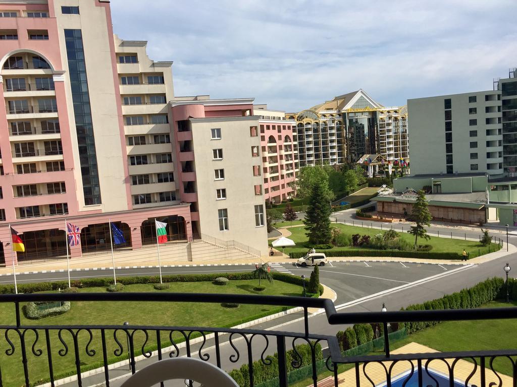Psb Apartments In Poseidon Hotel Pantai Sunny Bagian luar foto